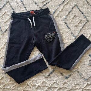 SUPERDRY SIZE M WAIST BLACK & GREY MARL VINTAGE CAMO LOGO JOGGERS